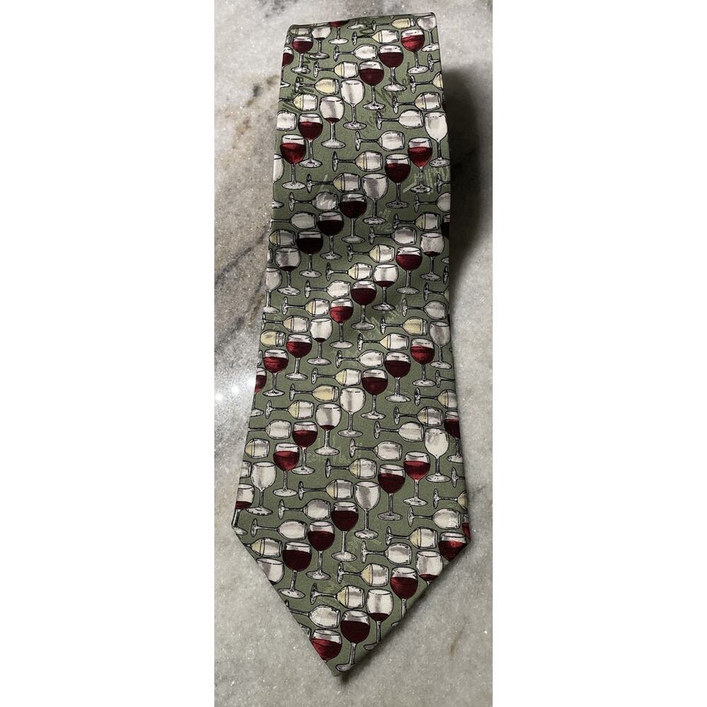 Vintage Nicole Miller Novelty Necktie Tie 100% Silk Wine Glasses 1997